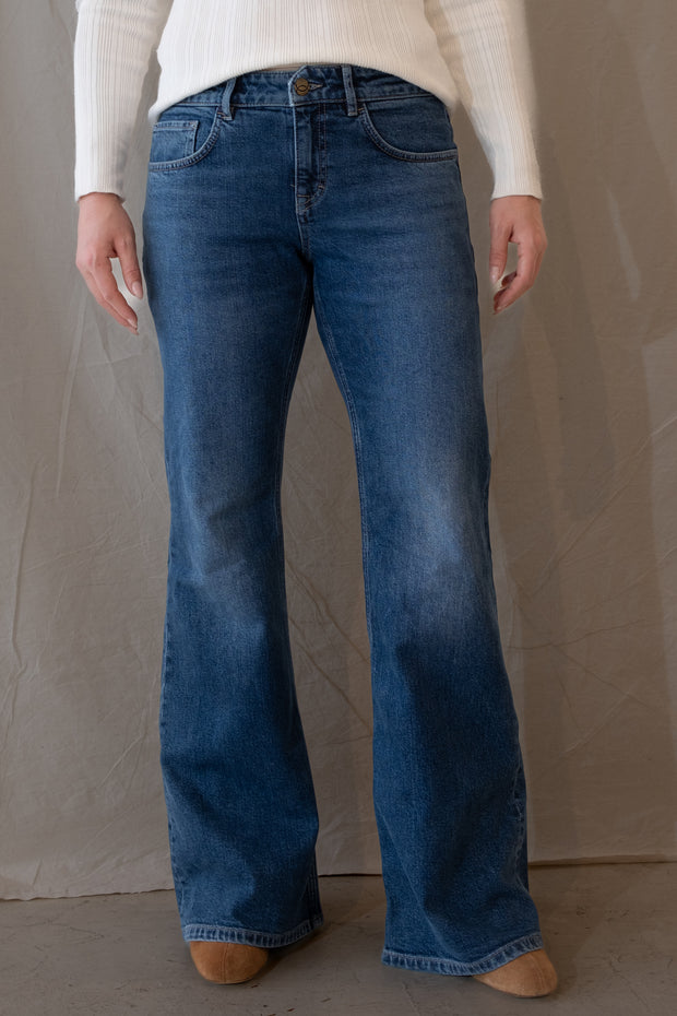 Katharine Low Rise Slim Flare